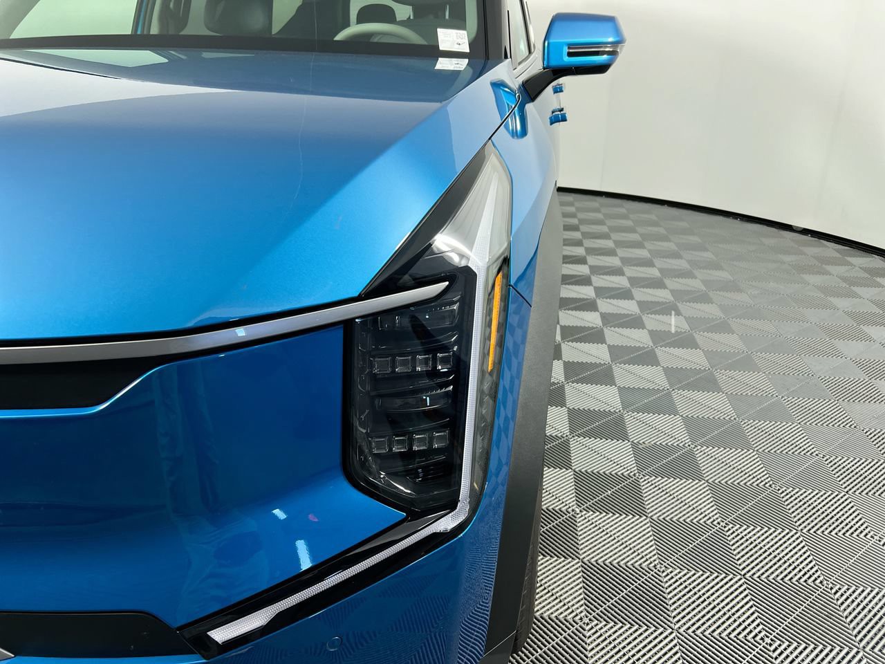 New 2026 Ocean Blue Kia Wind image 11