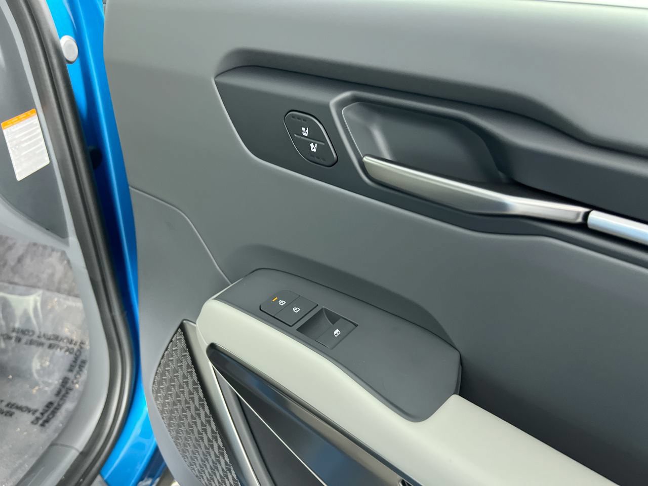 New 2026 Ocean Blue Kia Wind image 34
