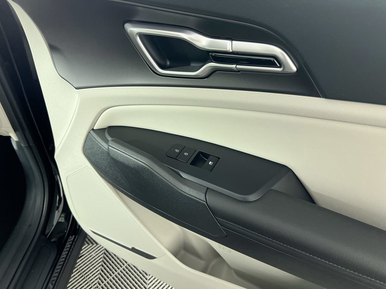 New 2026 Ebony Black Kia EX image 32