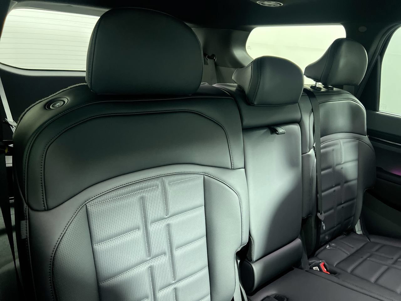 New 2026 Ebony Black Kia Land image 30