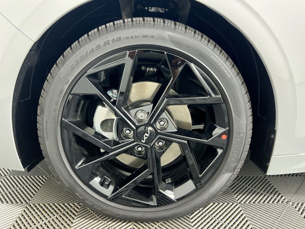 New 2026 Wolf Gray Kia GT-Line image 13