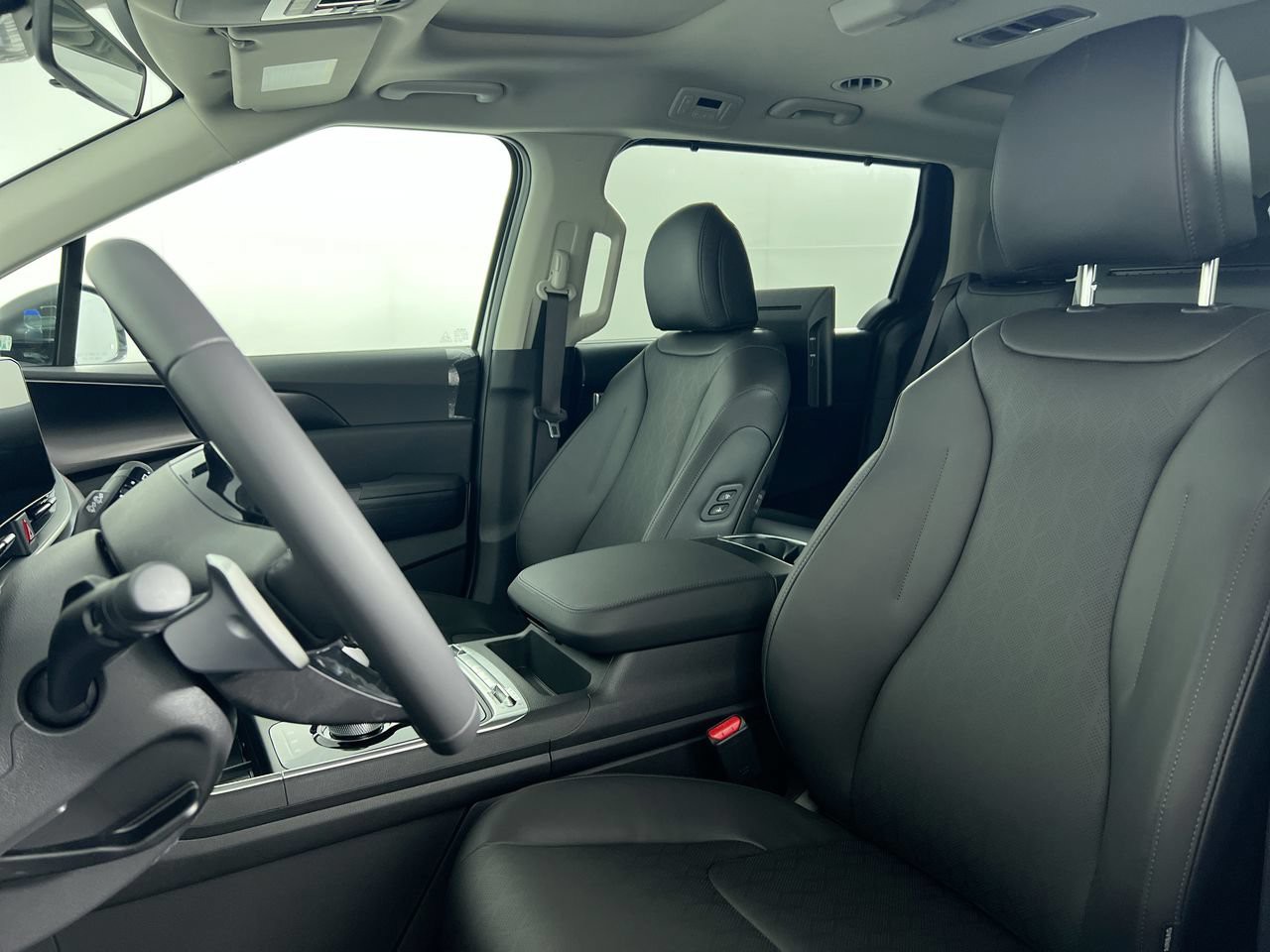 New 2027 Snow White Pearl Kia SX image 14