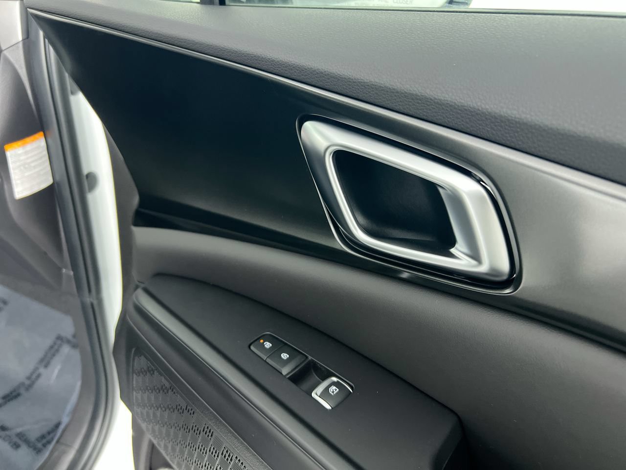 New 2027 Snow White Pearl Kia SX image 32