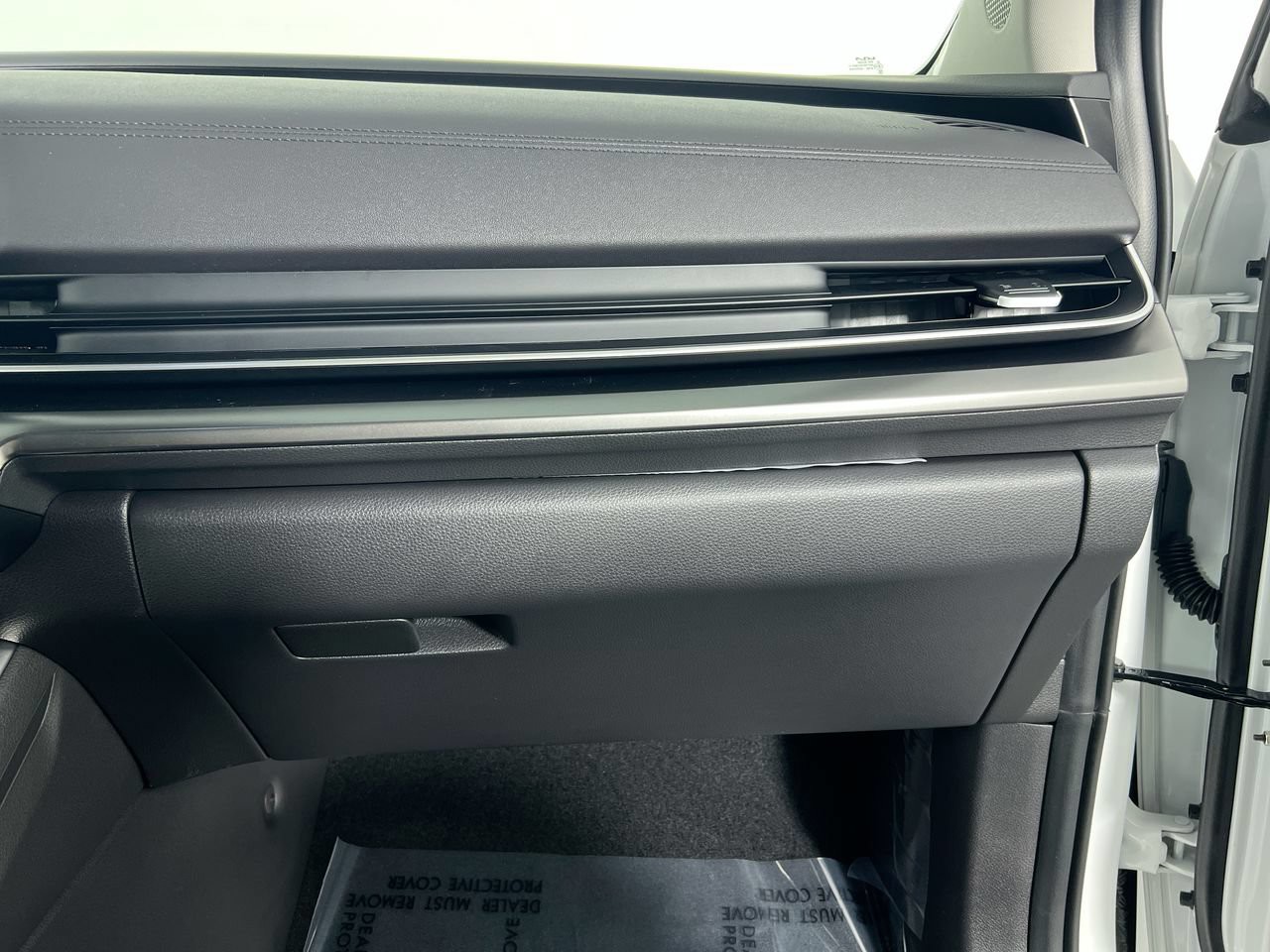 New 2027 Snow White Pearl Kia SX image 34