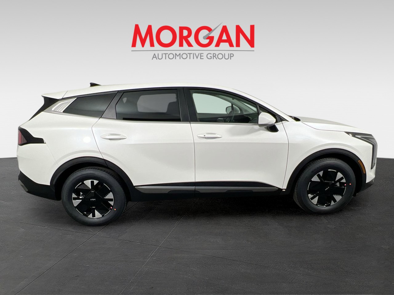 New 2026 Snow White Pearl Kia LX image 2