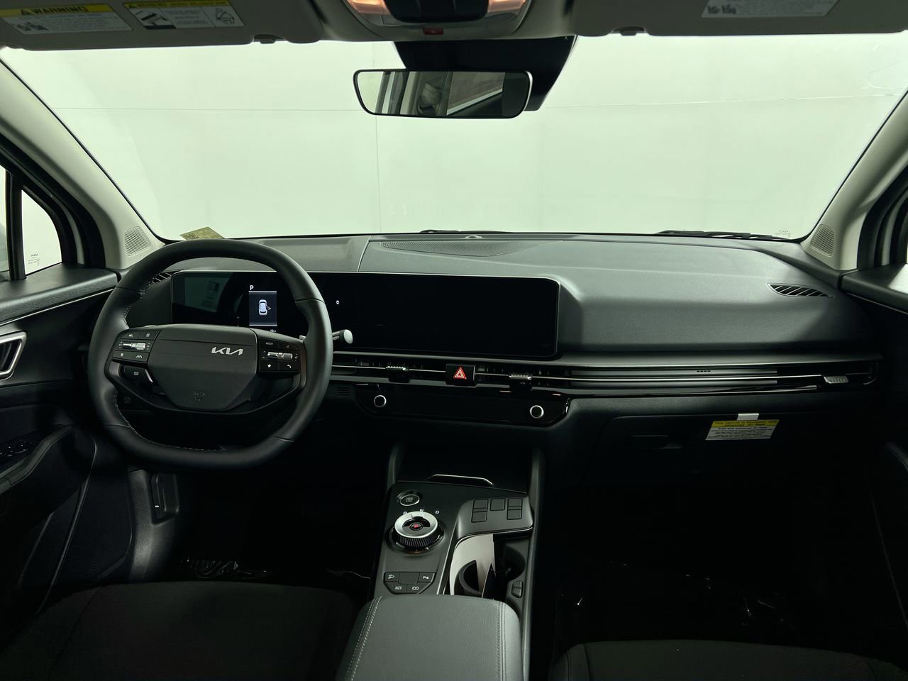 New 2026 Snow White Pearl Kia LX image 31