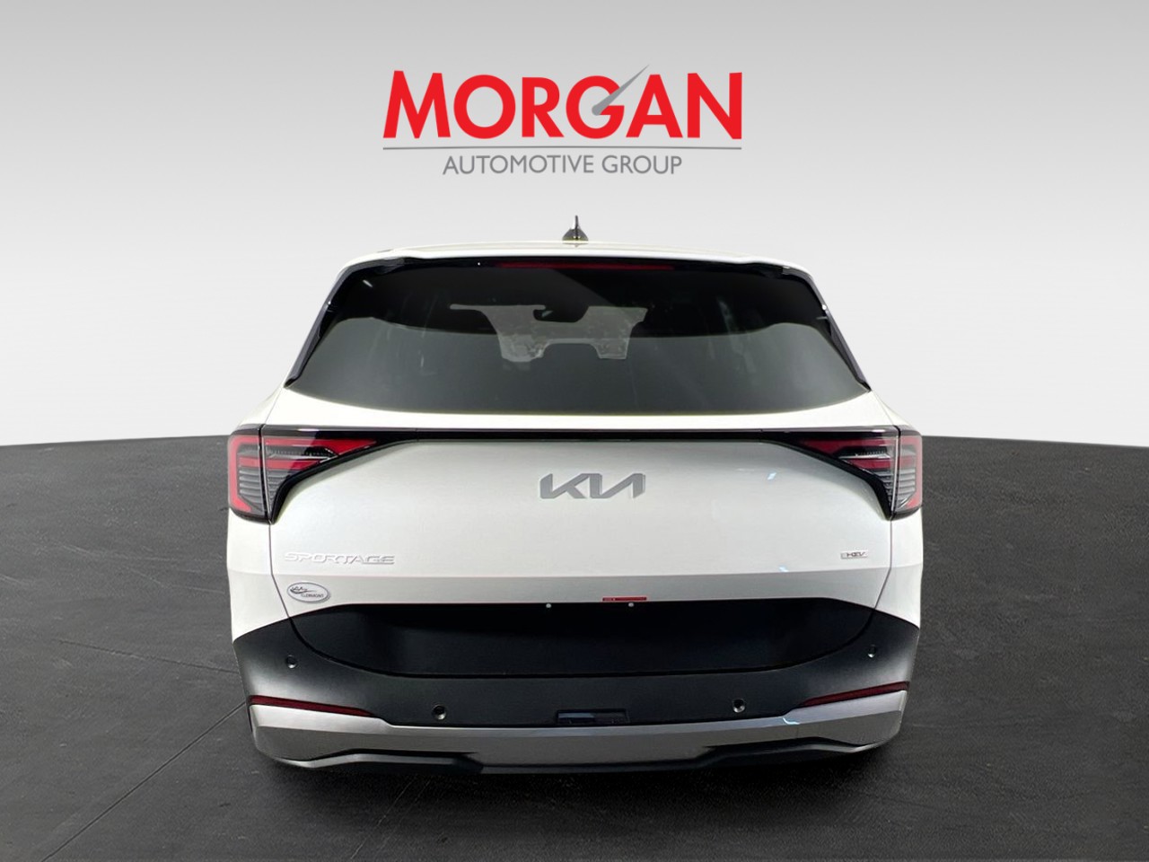 New 2026 Snow White Pearl Kia LX image 4
