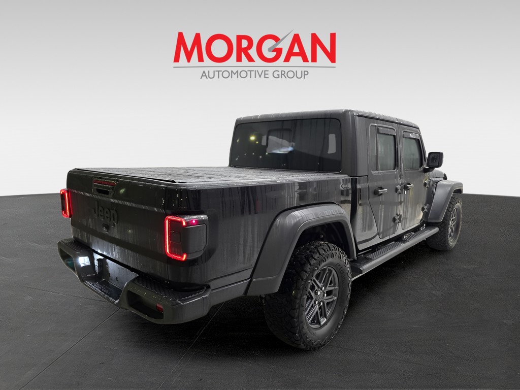 Used 2025 Black Clearcoat Jeep Sport S image 7
