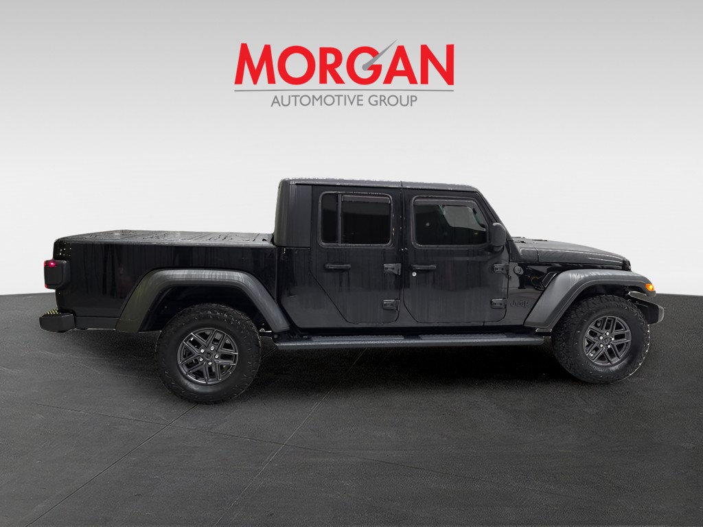 Used 2025 Black Clearcoat Jeep Sport S image 8