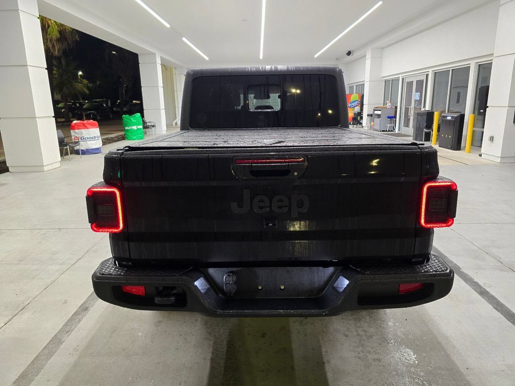 Used 2025 Black Clearcoat Jeep Sport S image 5