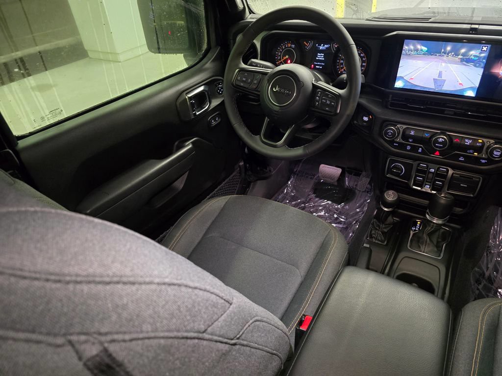 Used 2025 Black Clearcoat Jeep Sport S image 36