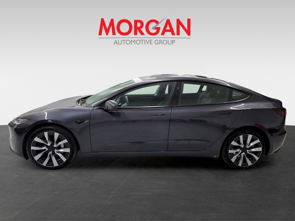 Used 2024  Tesla Base image 3