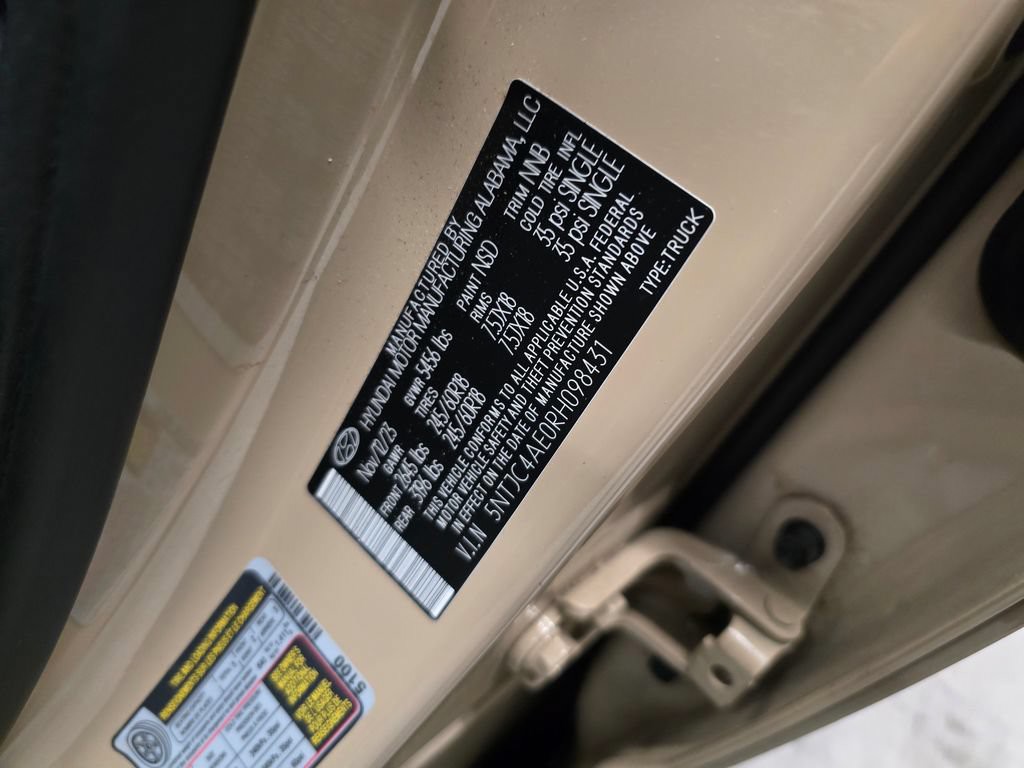 Used 2024 California Sand Hyundai SEL image 17