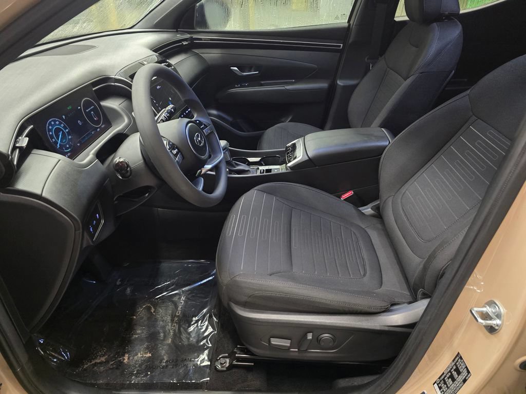 Used 2024 California Sand Hyundai SEL image 19