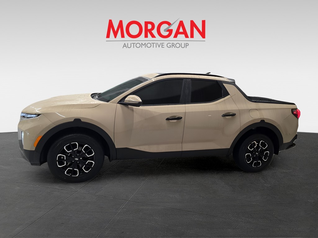Used 2024 California Sand Hyundai SEL image 3