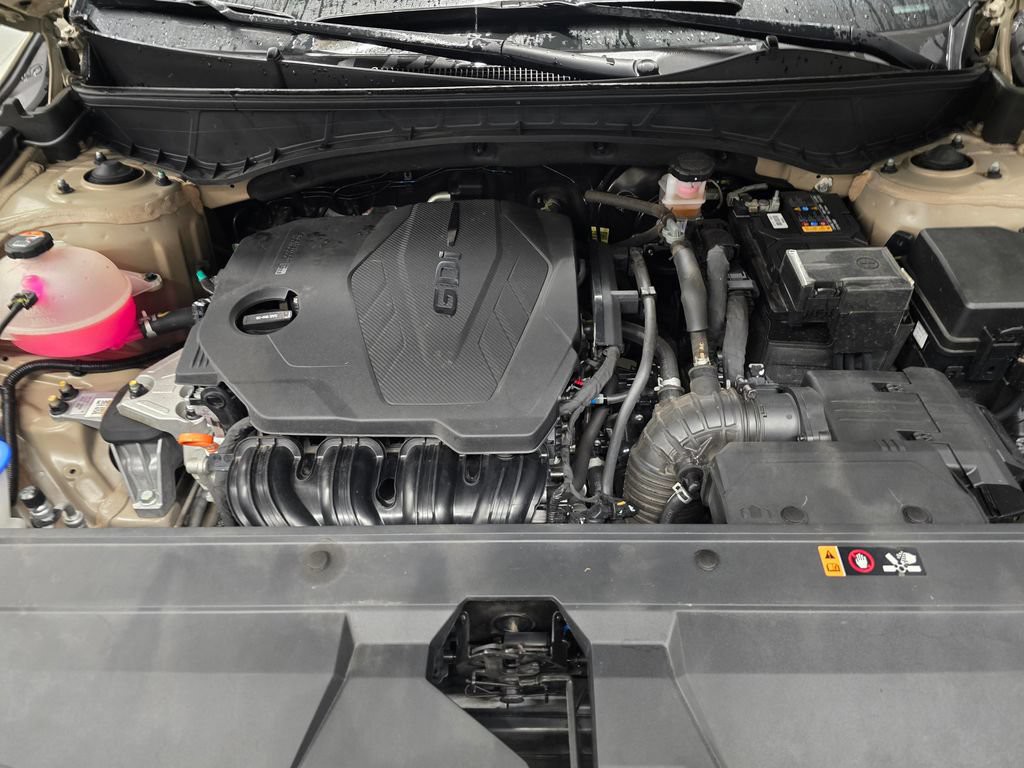 Used 2024 California Sand Hyundai SEL image 15