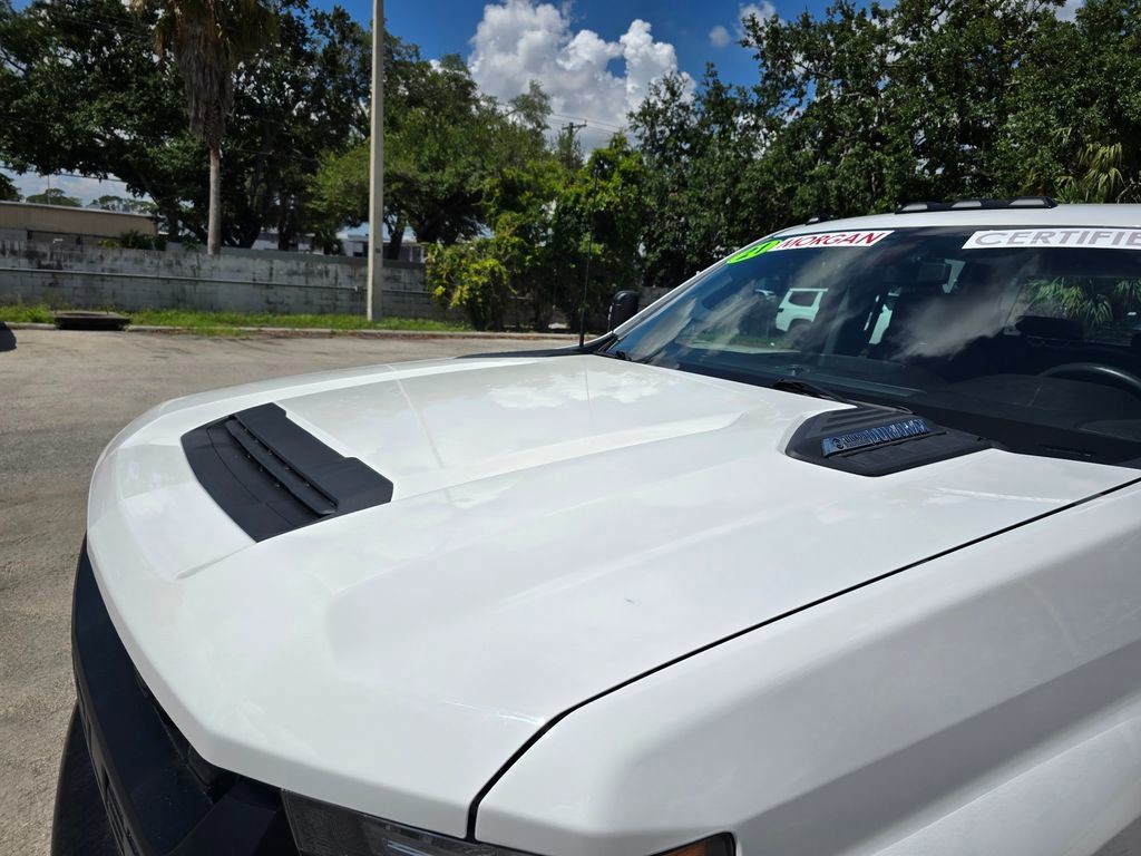 Used 2022 Summit White Chevrolet Work Truck image 10