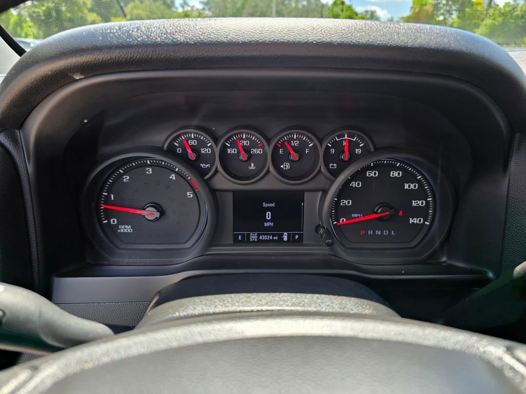 Used 2022 Summit White Chevrolet Work Truck image 25