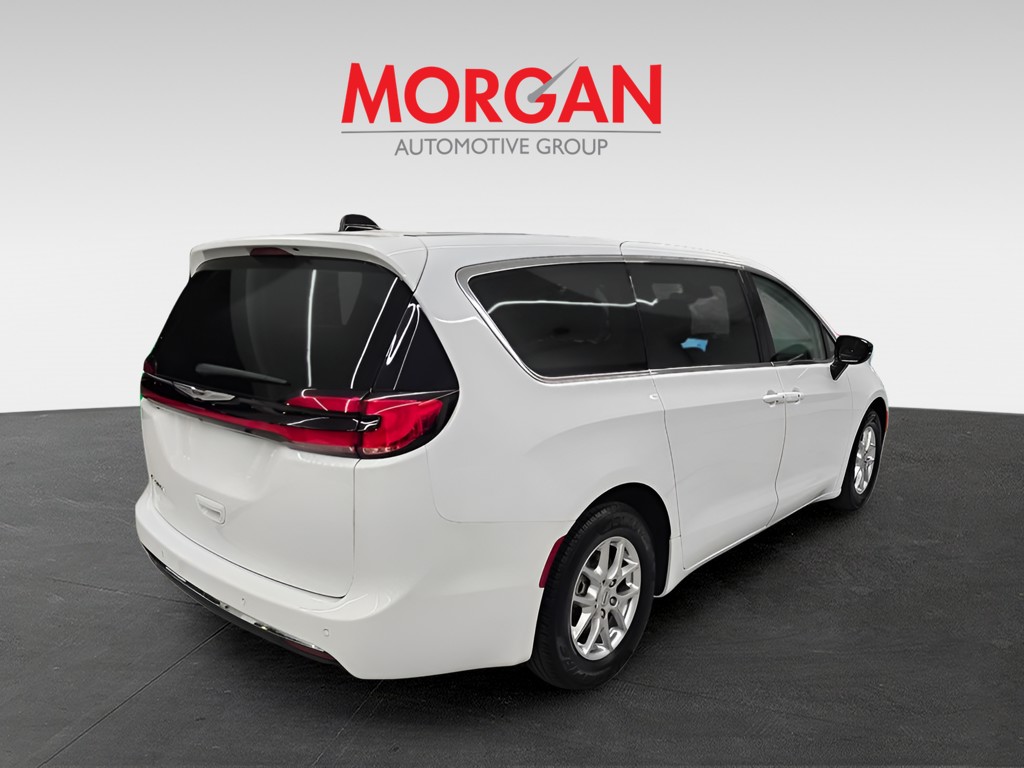 Used 2024 Bright White Clearcoat Chrysler Touring L image 6
