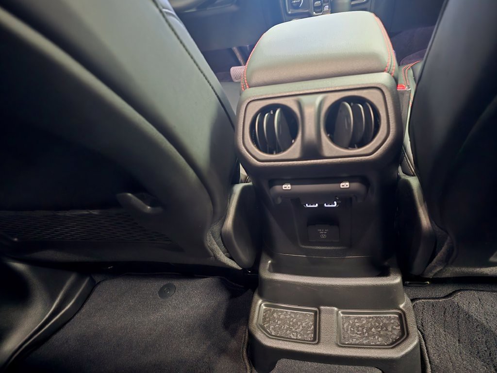 Used 2026 41 Jeep Rubicon X image 35