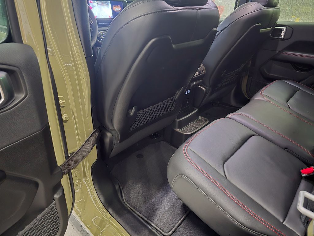 Used 2026 41 Jeep Rubicon X image 31