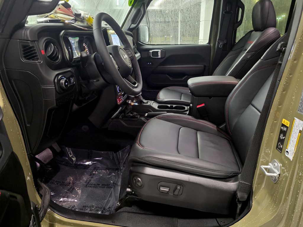Used 2026 41 Jeep Rubicon X image 17