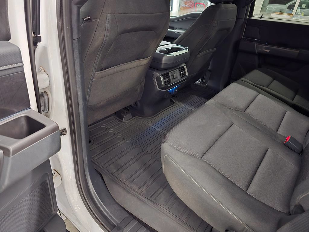 Used 2022 Oxford White Ford XLT image 36