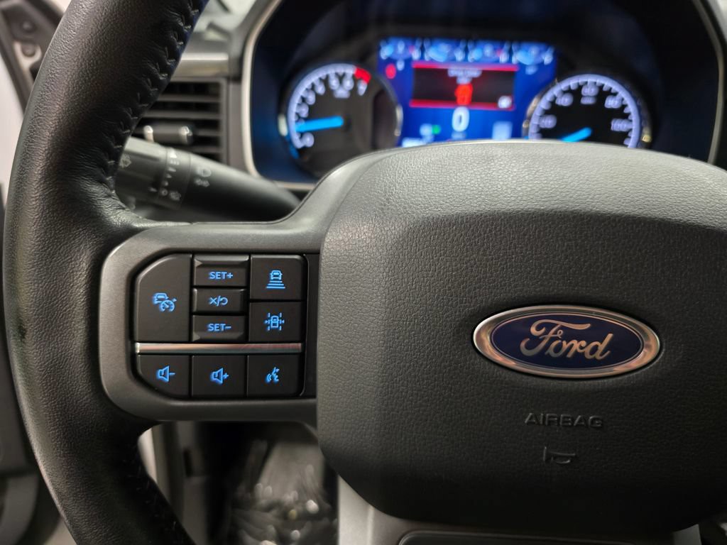 Used 2022 Oxford White Ford XLT image 23