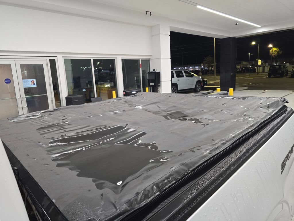 Used 2022 Oxford White Ford XLT image 16
