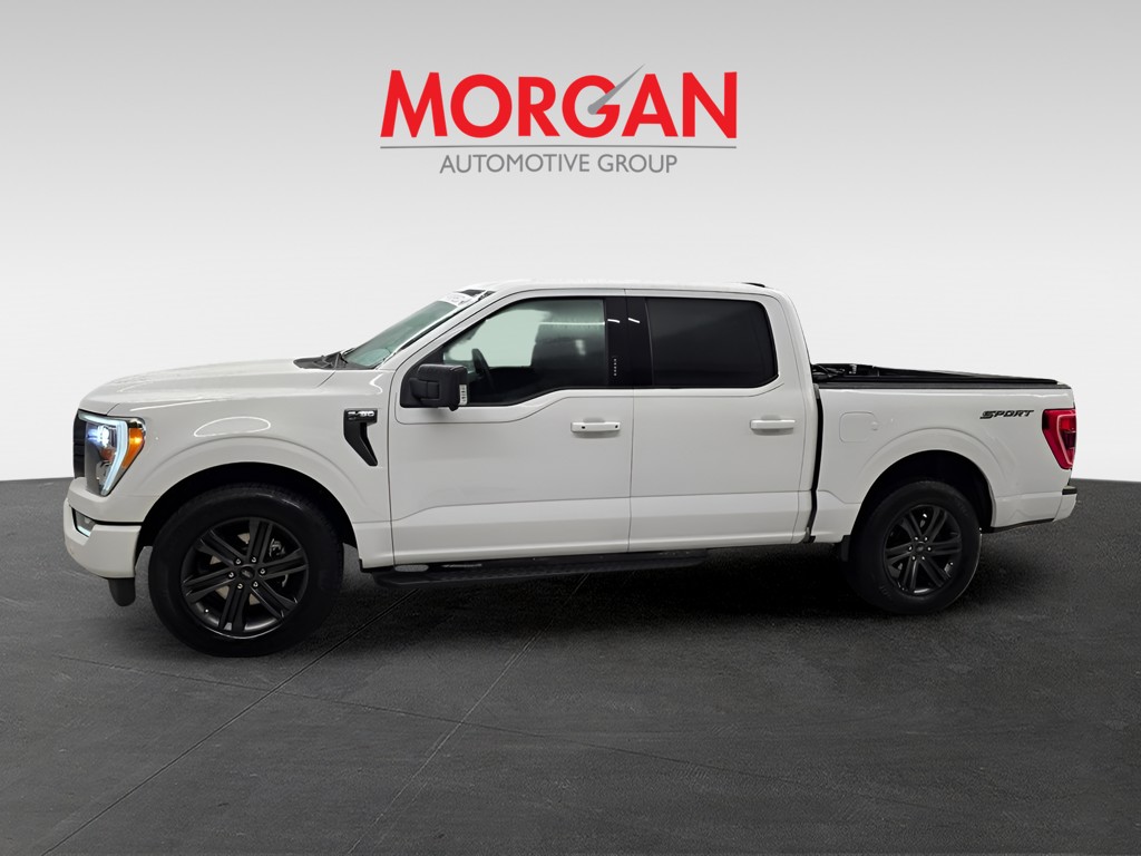 Used 2022 Oxford White Ford XLT image 3