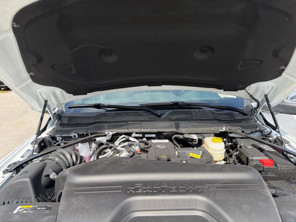 New 2026 Bright White Clearcoat Ram Laramie image 14