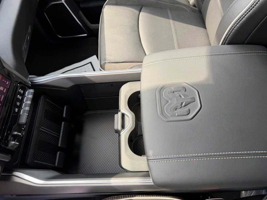 New 2026 Bright White Clearcoat Ram Laramie image 27