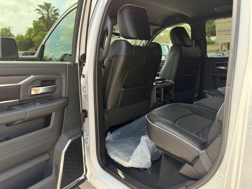 New 2026 Bright White Clearcoat Ram Laramie image 31