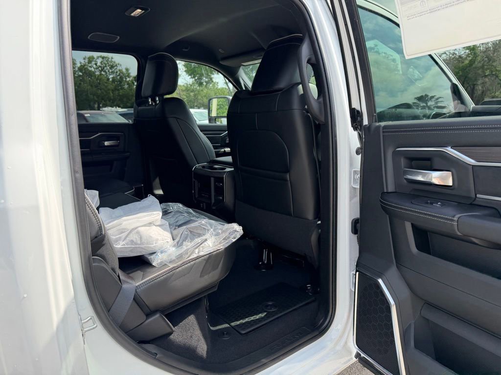 New 2026 Bright White Clearcoat Ram Laramie image 34