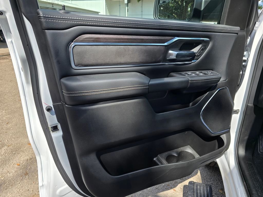 New 2026 Bright White Clearcoat Ram Laramie image 15