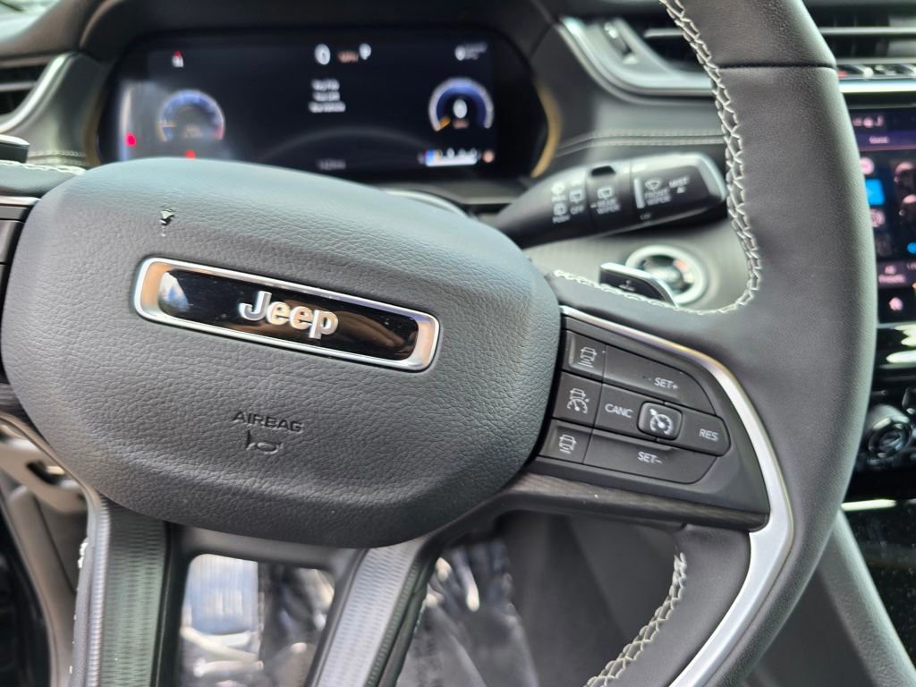 2025 Jeep Grand Cherokee Altitude - Photo 19