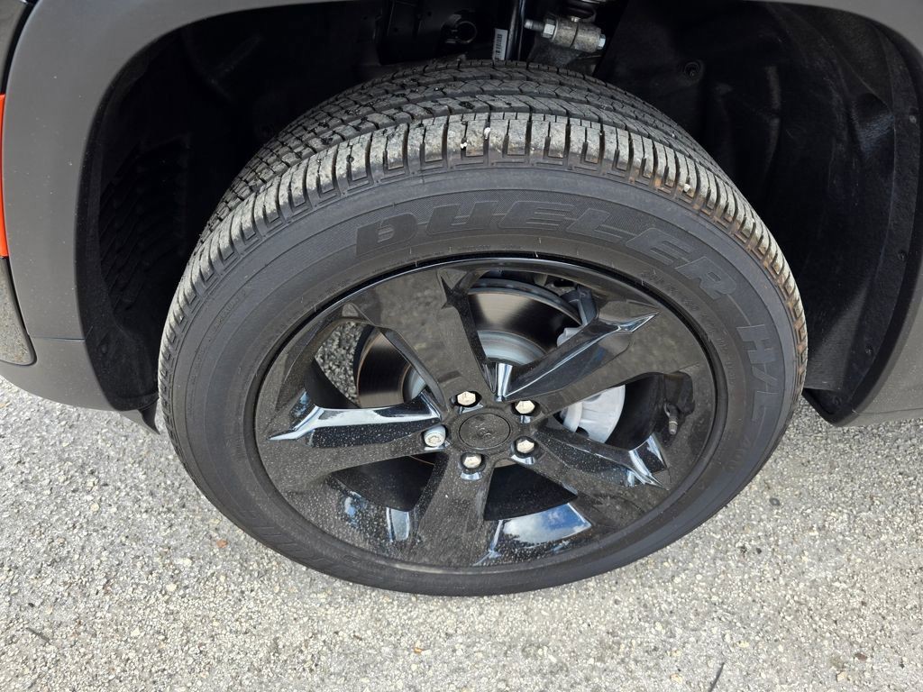 2025 Jeep Grand Cherokee Altitude - Photo 9