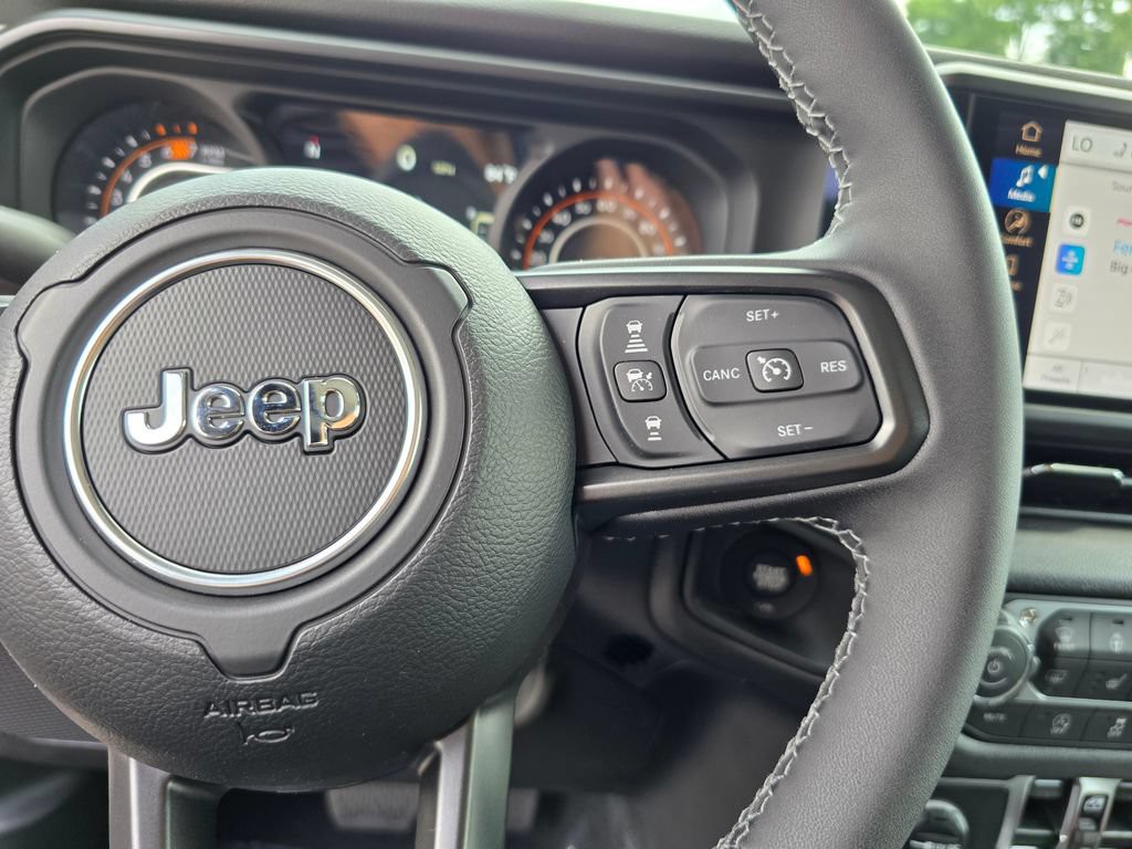 New 2026 Anvil Clearcoat Jeep Sport S image 16