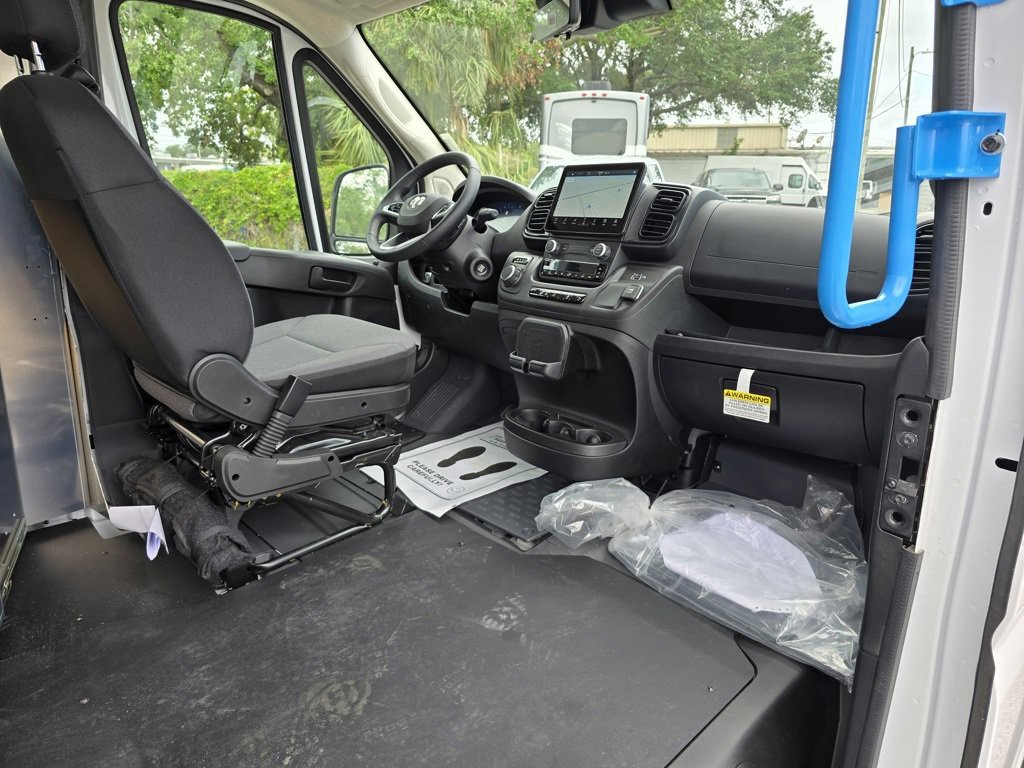 New 2025 White Ram Step Van image 34