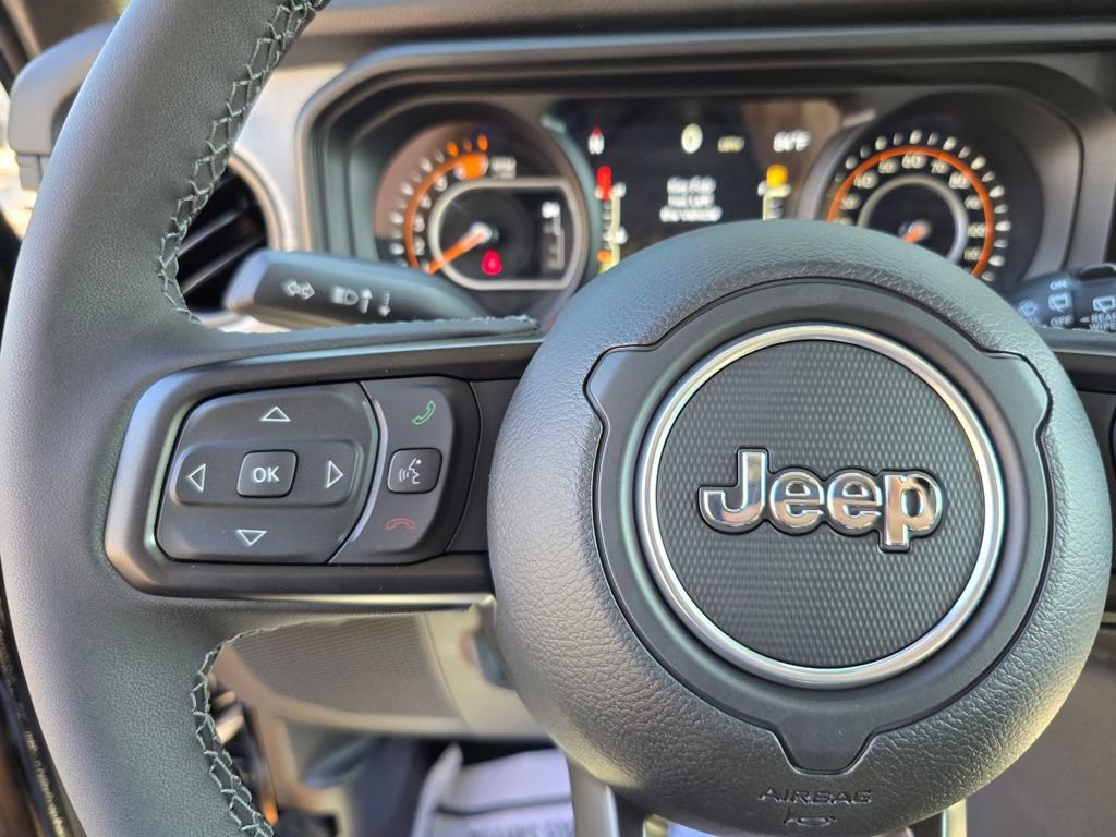New 2025 Black Jeep Sport S image 17