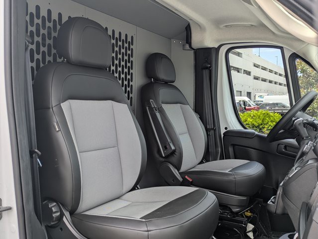 New 2026 Bright White Clearcoat Ram Tradesman image 15