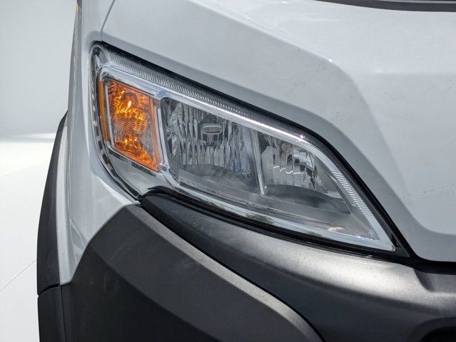 New 2026 Bright White Clearcoat Ram Tradesman image 9