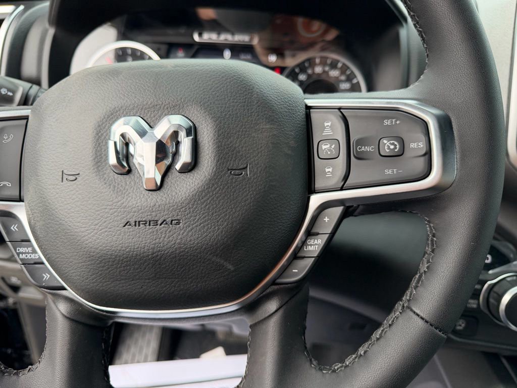 New 2026 Diamond Black Crystal Pearlcoat Ram Big Horn image 20