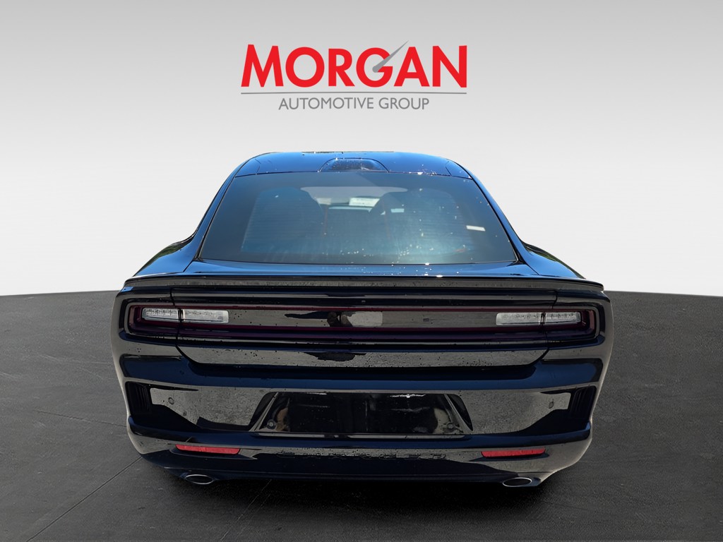 New 2026 Diamond Black Crystal Pearlcoat Dodge R/T image 5