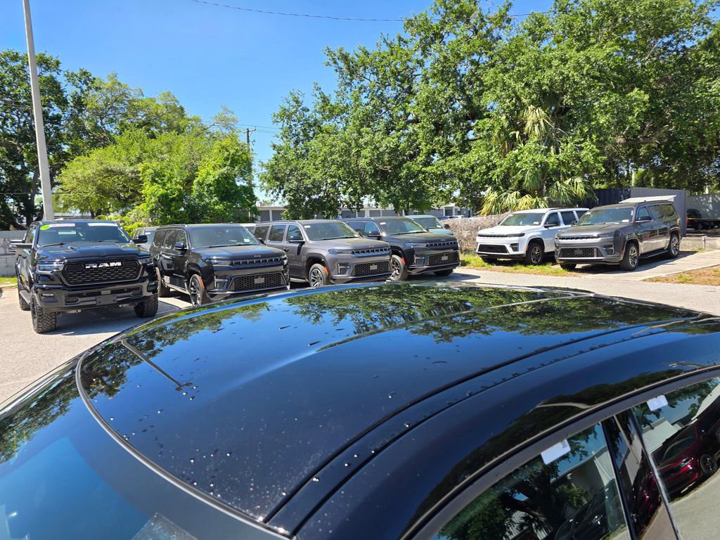 New 2026 Diamond Black Crystal Pearlcoat Dodge R/T image 12