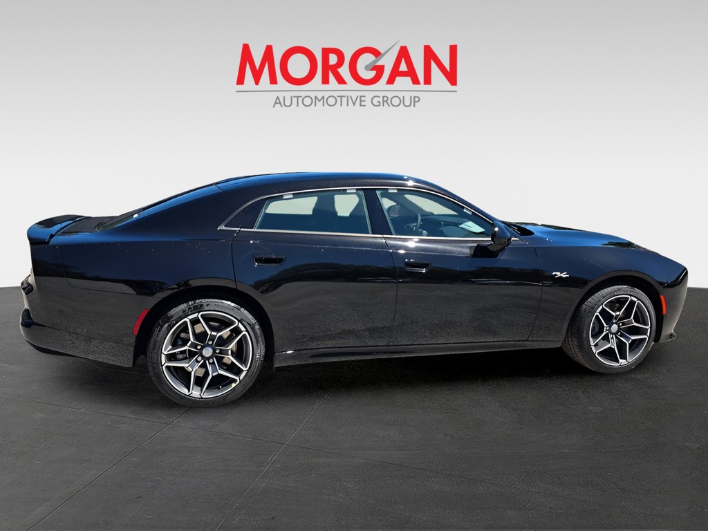 New 2026 Diamond Black Crystal Pearlcoat Dodge R/T image 7