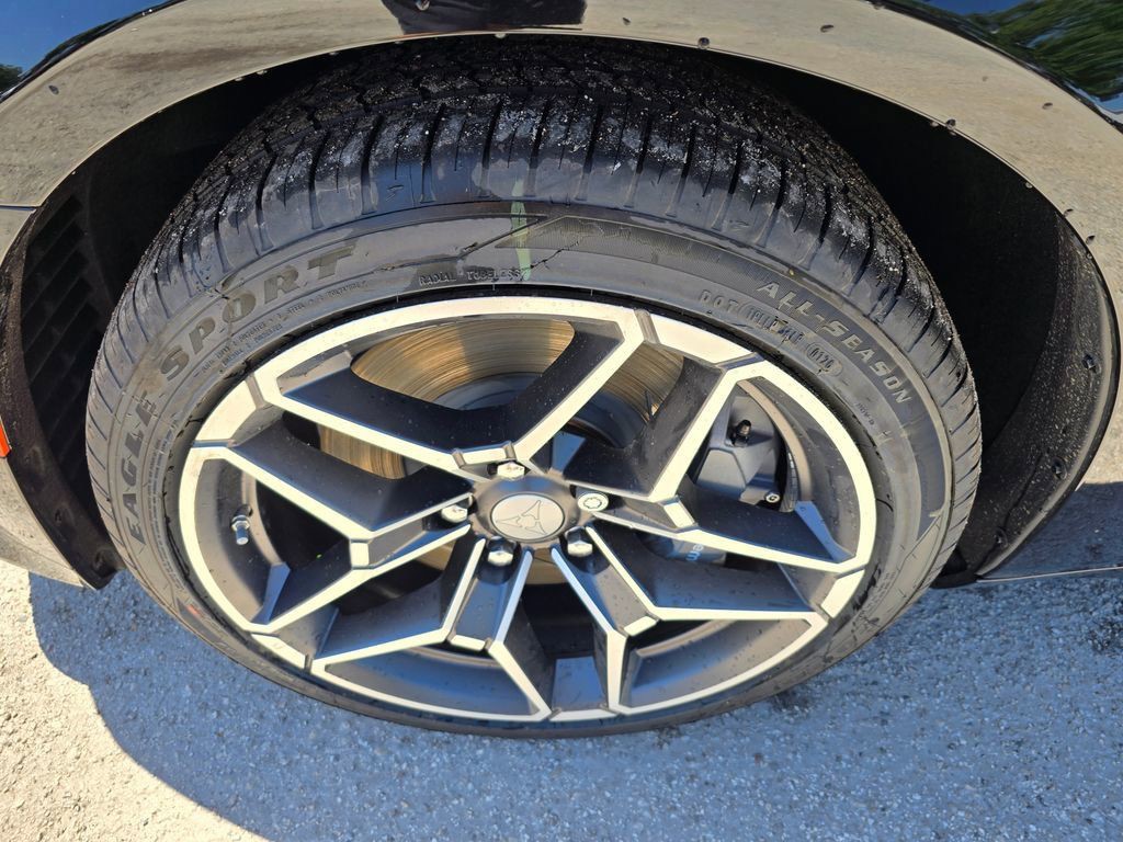 New 2026 Diamond Black Crystal Pearlcoat Dodge R/T image 10