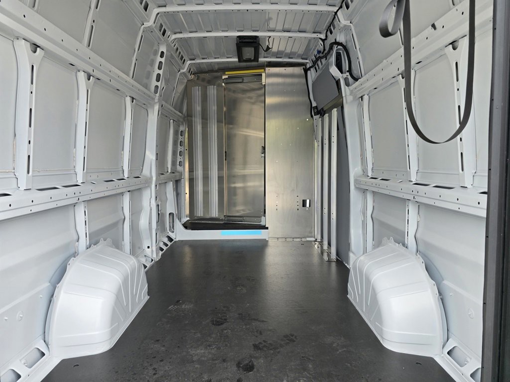 New 2025 White Ram Step Van image 38