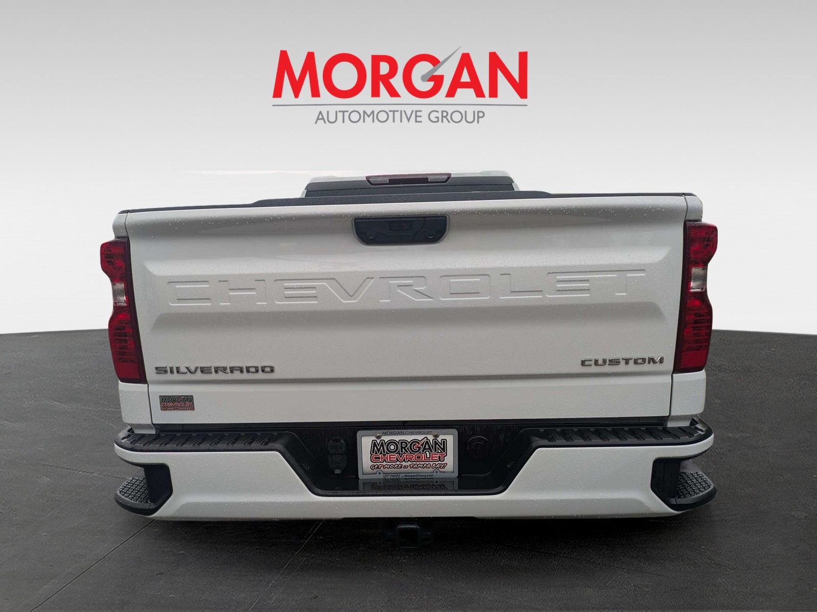 Used 2024 Summit White Chevrolet Custom image 4