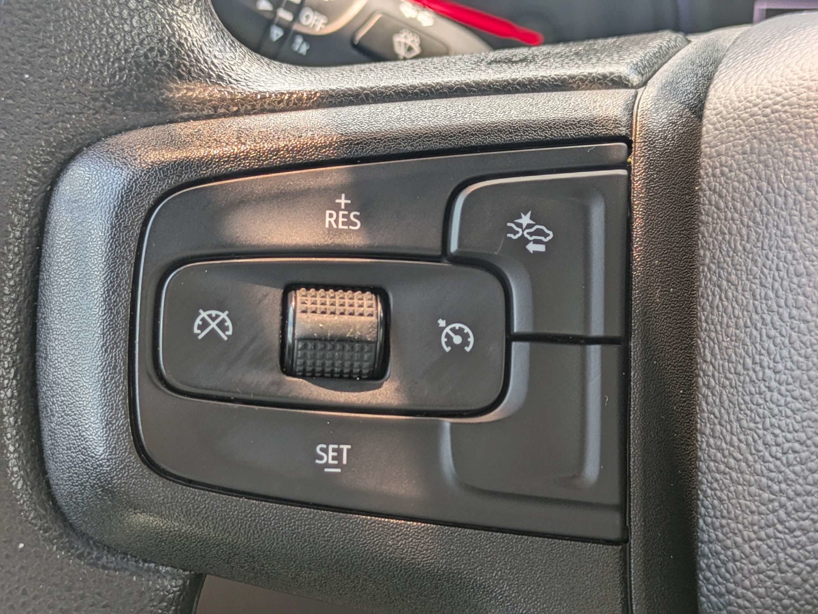 Used 2023 Red Hot Chevrolet Custom image 28